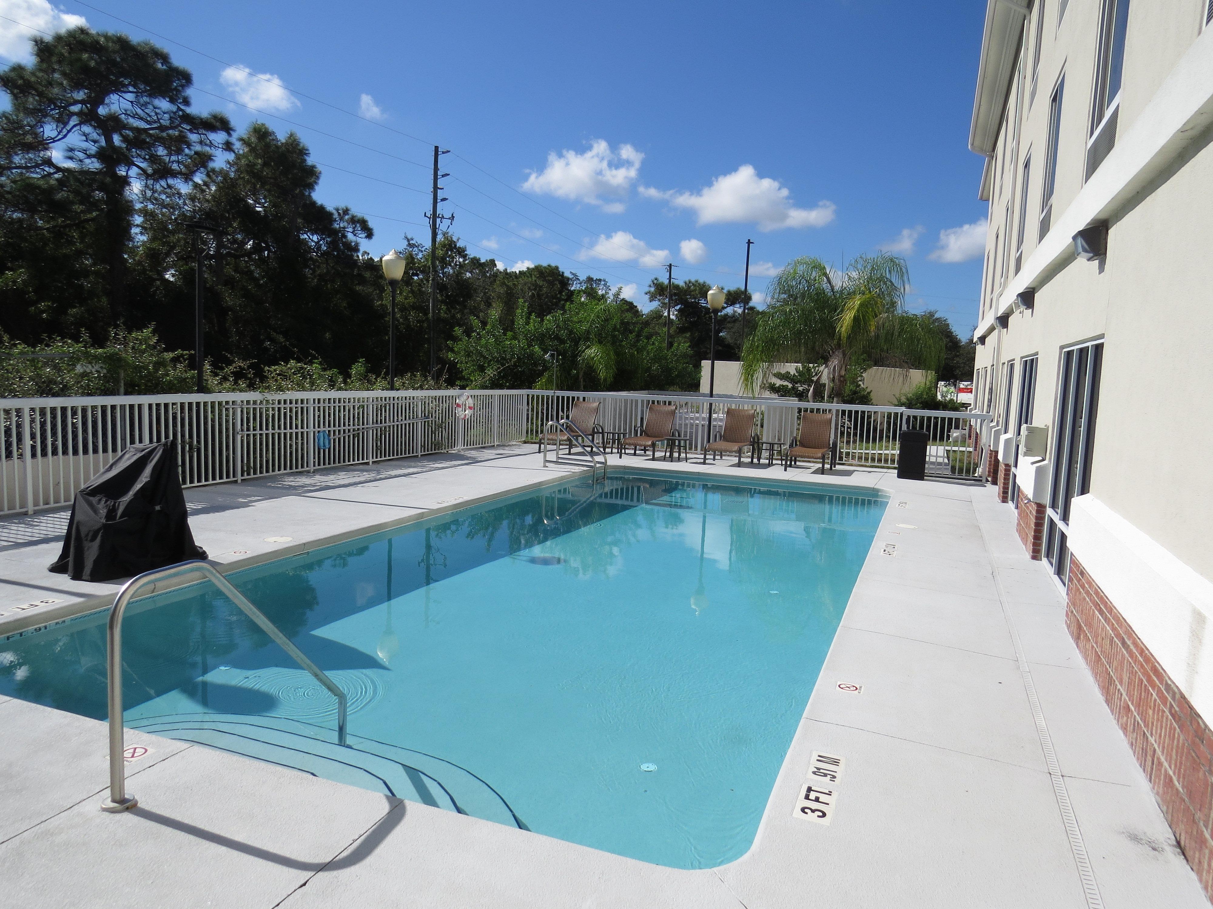 Holiday Inn Express - Spring Hill By Ihg Eksteriør billede