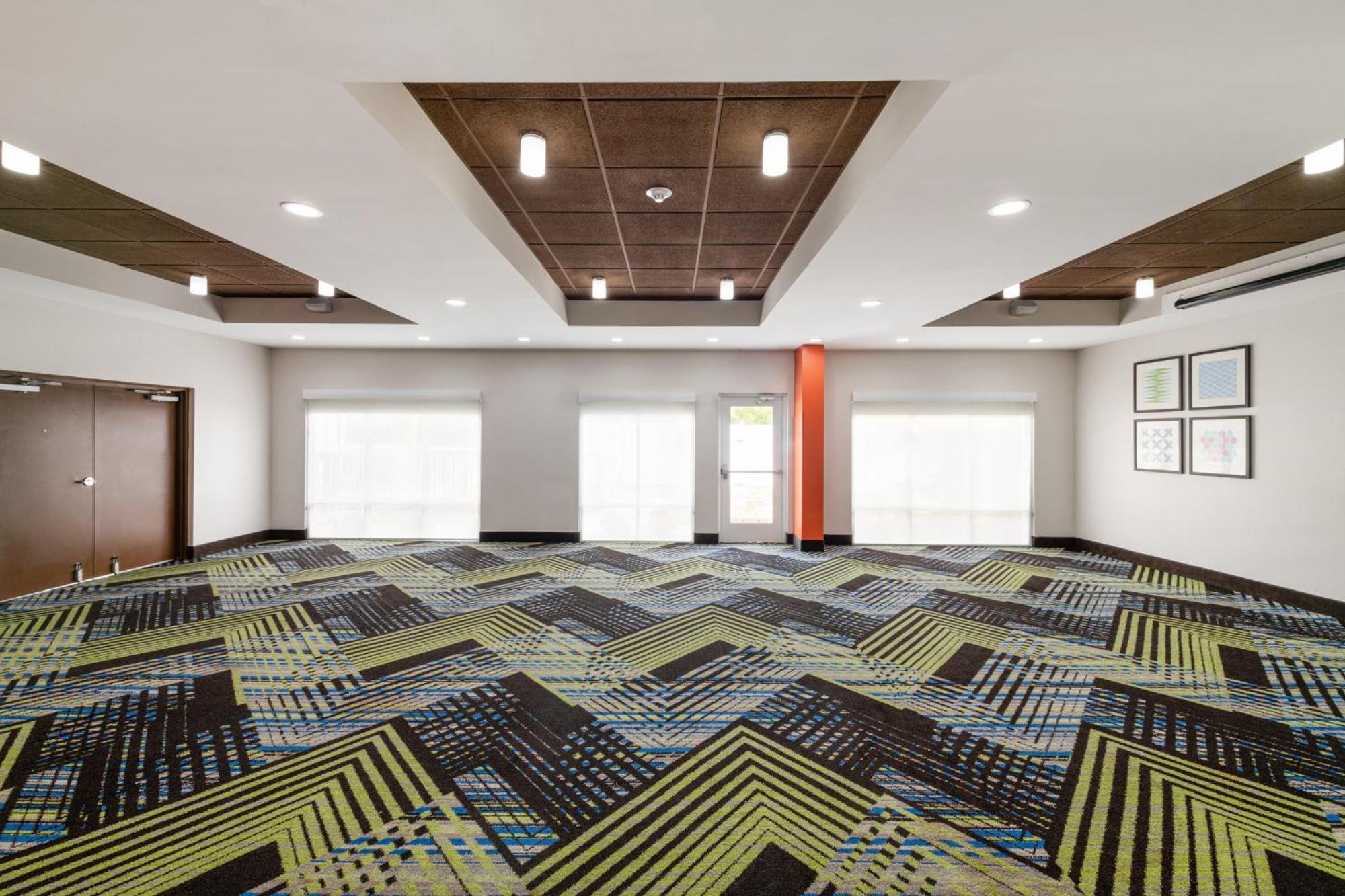 Holiday Inn Express - Spring Hill By Ihg Eksteriør billede