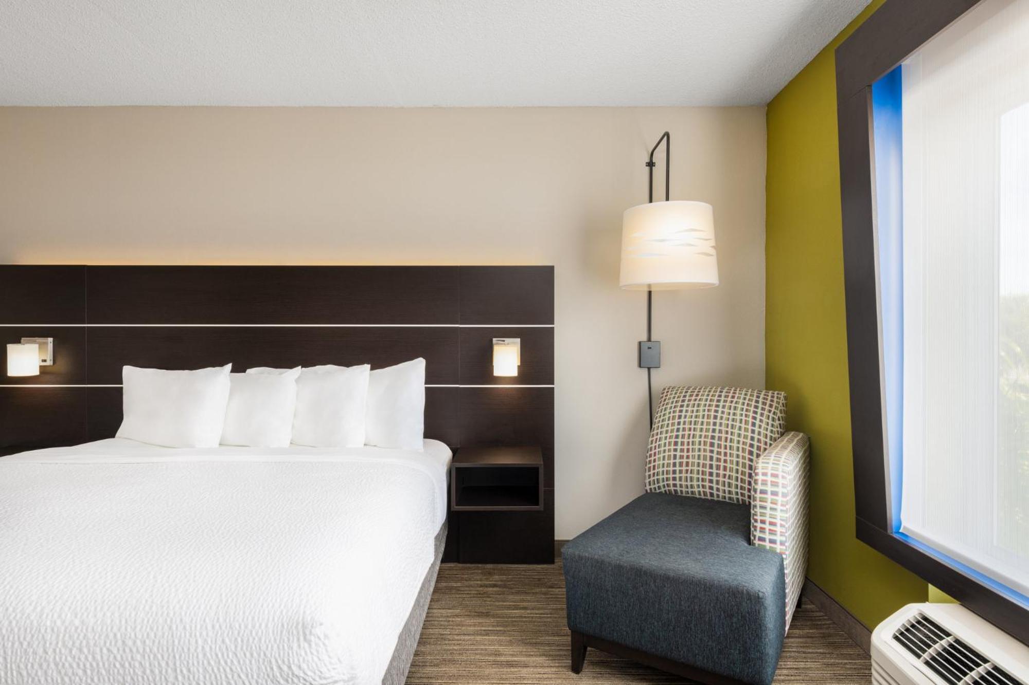 Holiday Inn Express - Spring Hill By Ihg Eksteriør billede