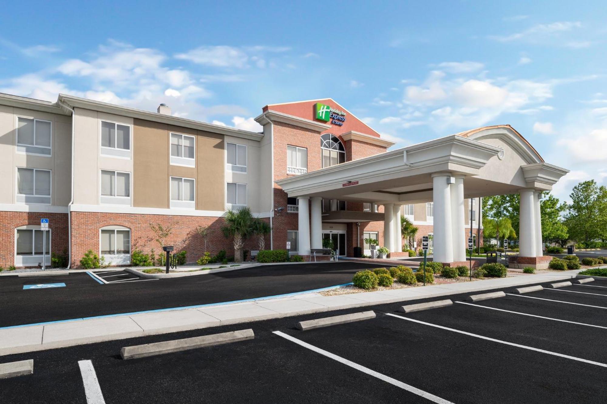 Holiday Inn Express - Spring Hill By Ihg Eksteriør billede